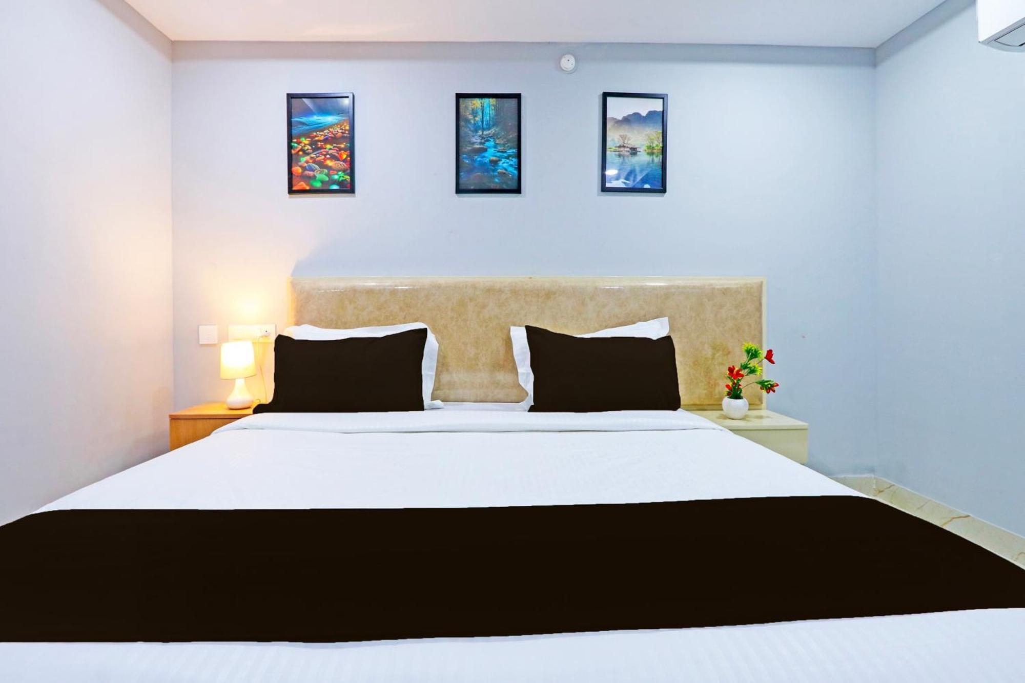 Super Townhouse Qualia Elite S R Nagar Hotel Haidarábád Kültér fotó