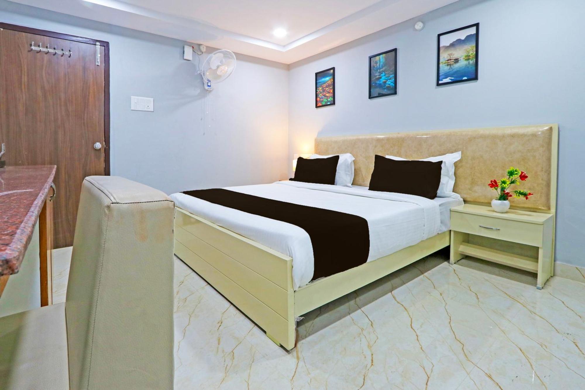 Super Townhouse Qualia Elite S R Nagar Hotel Haidarábád Kültér fotó
