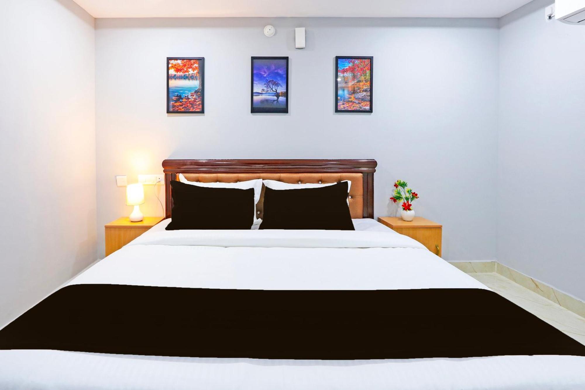 Super Townhouse Qualia Elite S R Nagar Hotel Haidarábád Kültér fotó
