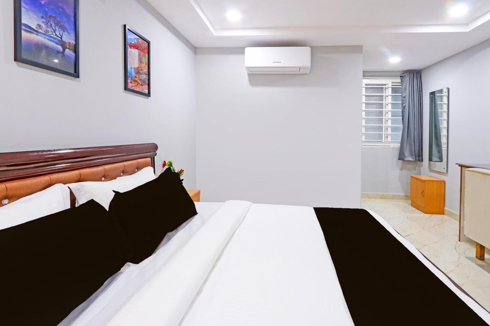 Super Townhouse Qualia Elite S R Nagar Hotel Haidarábád Kültér fotó
